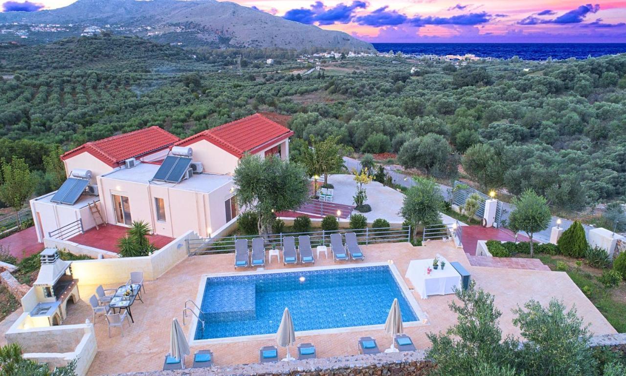 Aqua Blue Villas With Heated Pool Mathes Exterior photo